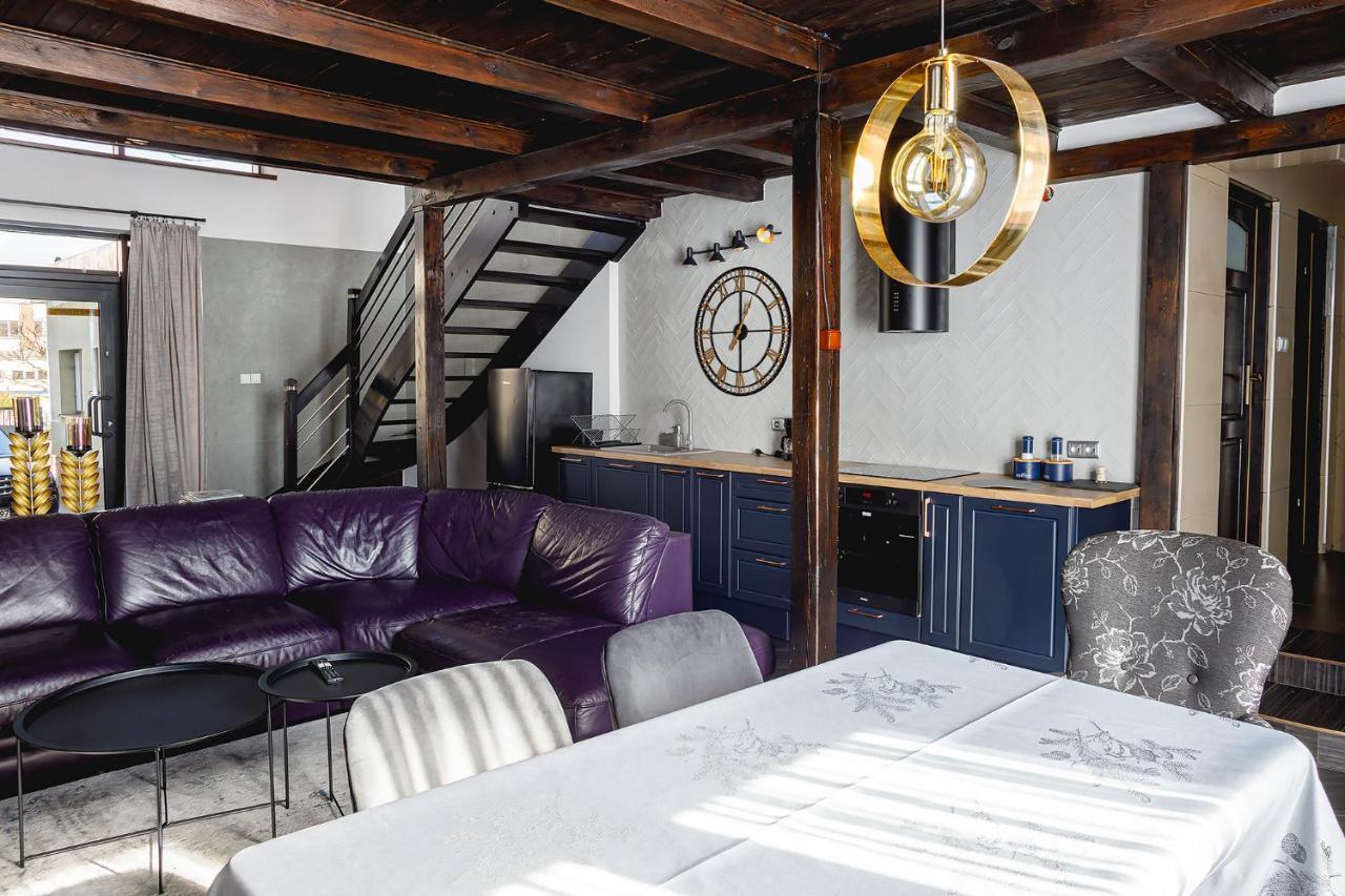 Apartament Dwupoziomowy Venus Czestochowa Bagian luar foto